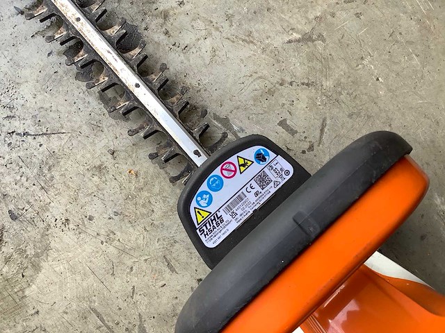 2022 stihl hsa 56 heggenschaar - afbeelding 3 van  3