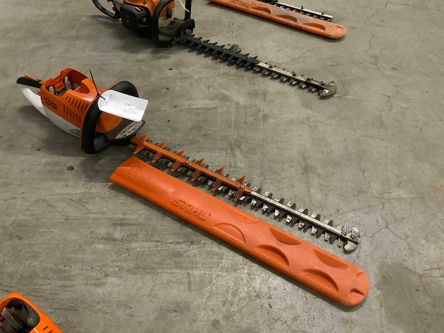 2022 stihl hsa 86 heggenschaar - afbeelding 2 van  4