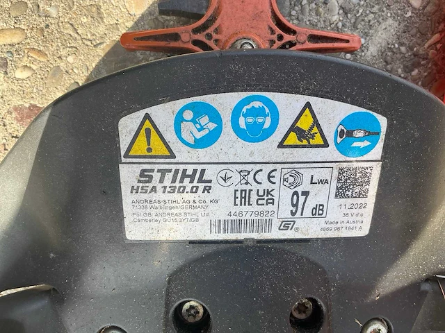 2022 stihl hsa130r heggenschaar - afbeelding 7 van  7
