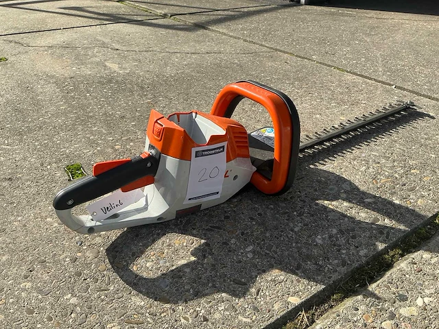 2022 stihl hsa56 heggenschaar - afbeelding 3 van  7