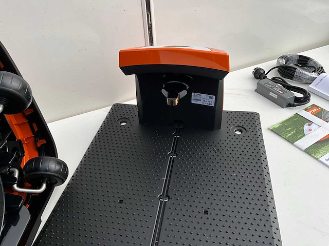 2022 stihl imow rmi522.0 robotmaaier - afbeelding 13 van  13