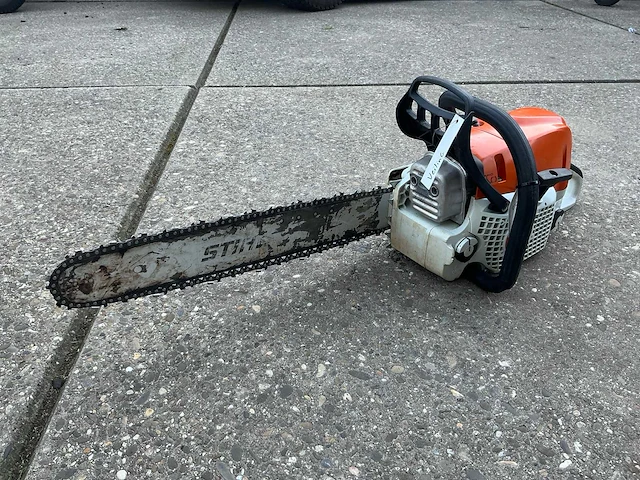 2022 stihl ms 391 kettingzaag - afbeelding 1 van  6