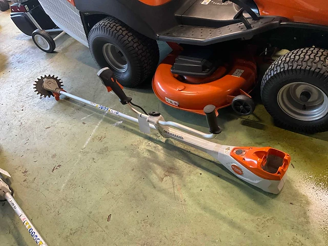 2022 stihl rga 140 accu bosmaaier - afbeelding 1 van  5