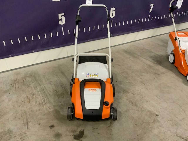 2022 stihl rle 240.0 grasmaaier - afbeelding 2 van  6