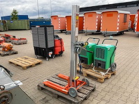 2022 sumner 2210 compacte materiaallift - afbeelding 1 van  4