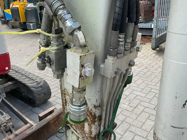 2022 takeuchi tb225 minigraafmachine - afbeelding 11 van  25