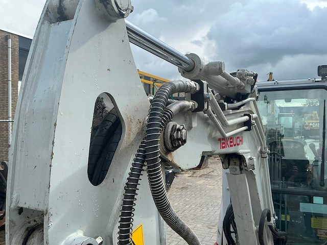 2022 takeuchi tb225 minigraafmachine - afbeelding 22 van  30