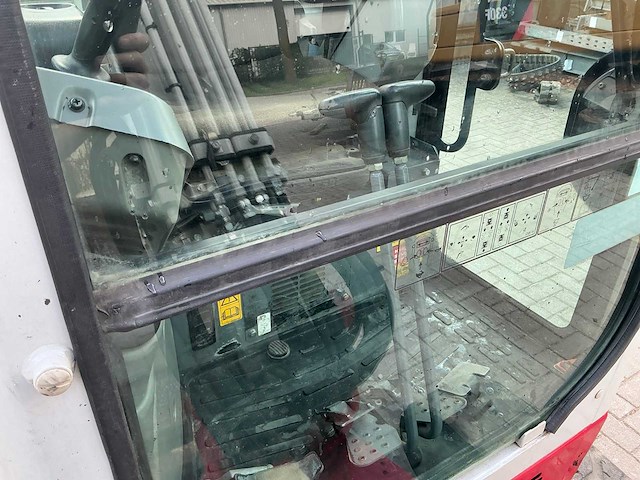 2022 takeuchi tb225 minigraafmachine - afbeelding 23 van  30