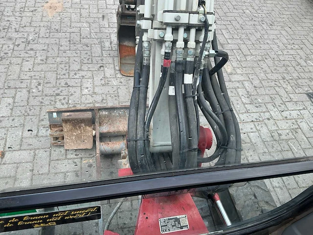 2022 takeuchi tb225 minigraafmachine - afbeelding 24 van  43