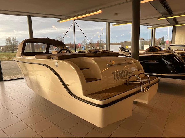 2022 tendr 600 sloep - afbeelding 3 van  8