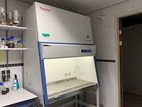 2022 thermo scientific msc advantage 1.2 bioveiligheidskast - afbeelding 10 van  13