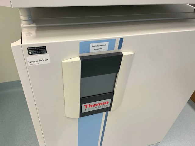 2022 thermowetenschappelijke heracell 150i gp laboratorium co2-incubator (2x) - afbeelding 5 van  10