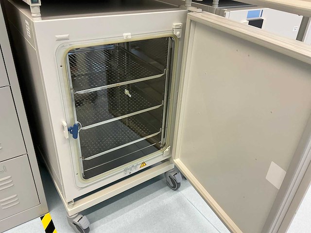 2022 thermowetenschappelijke heracell 150i gp laboratorium co2-incubator (2x) - afbeelding 3 van  14