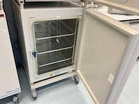 2022 thermowetenschappelijke heracell 150i gp laboratorium co2-incubator (2x) - afbeelding 3 van  13