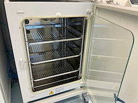 2022 thermowetenschappelijke heracell 150i gp laboratorium co2-incubator (2x) - afbeelding 4 van  13