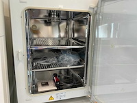 2022 thermowetenschappelijke heracell 150i gp laboratorium co2-incubator (2x) - afbeelding 16 van  16