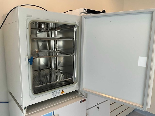 2022 thermowetenschappelijke heracell 150i gp laboratorium co2-incubator (2x) - afbeelding 3 van  5