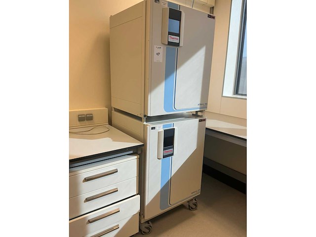 2022 thermowetenschappelijke heracell 150i gp laboratorium co2-incubator (2x) - afbeelding 2 van  13