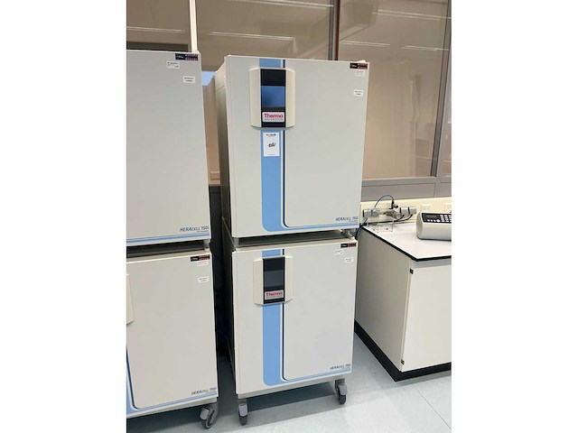 2022 thermowetenschappelijke heracell 150i gp laboratorium co2-incubator (2x) - afbeelding 9 van  13