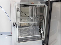 2022 thermowetenschappelijke heracell vios 160i cr laboratorium co2-incubator (2x) - afbeelding 7 van  11