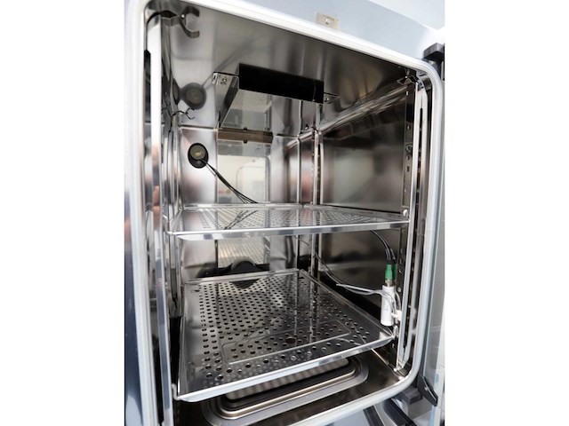 2022 thermowetenschappelijke heracell vios 160i cr laboratorium co2-incubator (2x) - afbeelding 8 van  11