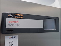 2022 thermowetenschappelijke heracell vios 160i cr laboratorium co2-incubator (2x) - afbeelding 10 van  11