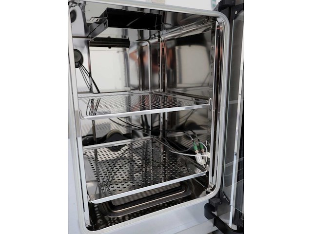 2022 thermowetenschappelijke heracell vios 160i cr laboratorium co2-incubator (2x) - afbeelding 5 van  9