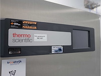 2022 thermowetenschappelijke heracell vios 160i cr laboratorium co2-incubator (2x) - afbeelding 6 van  9