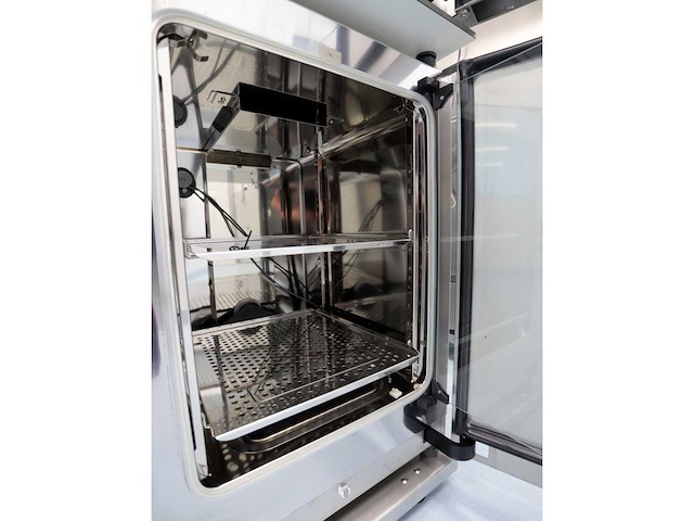 2022 thermowetenschappelijke heracell vios 160i cr laboratorium co2-incubator (2x) - afbeelding 8 van  9