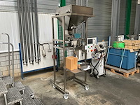 2022 tiulmax svaras-5ss doseer- en vulmachine - afbeelding 1 van  8