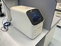 2022 toegepaste biosystemen door thermo fisher scientific quantstudio 5 digitaal realtime pcr-systeem - afbeelding 1 van  16