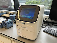 2022 toegepaste biosystemen door thermo fisher scientific quantstudio 5 digitaal realtime pcr-systeem - afbeelding 3 van  10