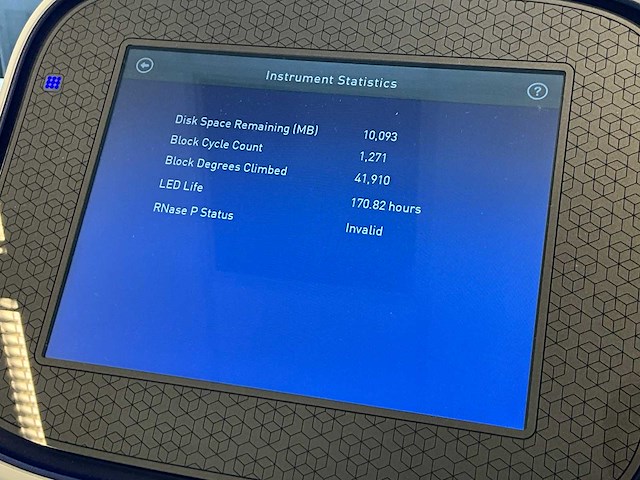 2022 toegepaste biosystemen door thermo fisher scientific quantstudio 5 digitaal realtime pcr-systeem - afbeelding 7 van  10