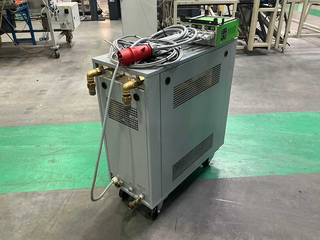 2022 tool temp tt-137 n temperatuur regelunit - afbeelding 13 van  15