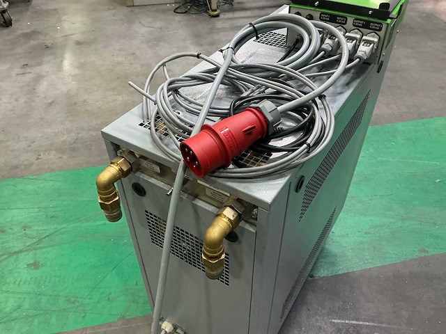 2022 tool temp tt-137 n temperatuur regelunit - afbeelding 14 van  15