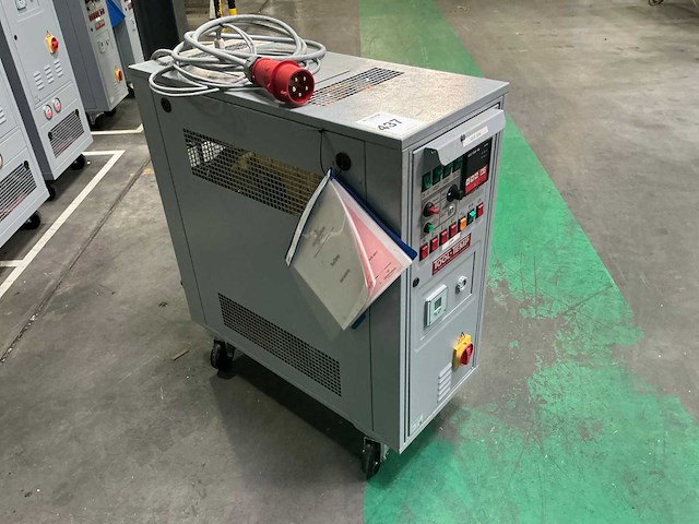 2022 tool temp tt-137 n temperatuur regelunit - afbeelding 10 van  12