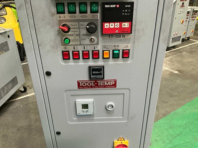 2022 tool temp tt-138 n temperatuur regelunit - afbeelding 12 van  12