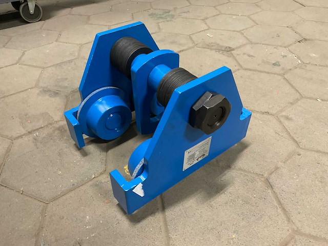 2022 torso pt50 loopkat - afbeelding 1 van  3