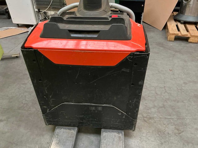 2022 toyota bt levio lpe200 elektrische palletwagen - afbeelding 15 van  18