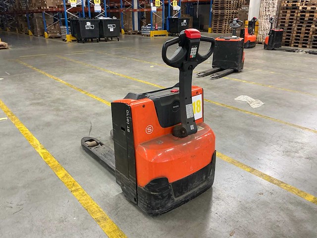 2022 toyota bt levio lwe200 elektrische palletwagen - afbeelding 8 van  11