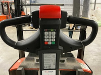 2022 toyota lpe200 elektrische palletwagen met platform - afbeelding 3 van  15