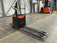 2022 toyota lpe200 elektrische palletwagen met platform - afbeelding 9 van  15