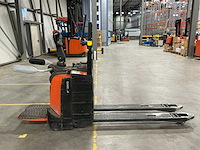 2022 toyota lpe200 elektrische palletwagen met platform - afbeelding 10 van  15