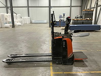 2022 toyota lpe200 elektrische palletwagen met platform - afbeelding 13 van  15