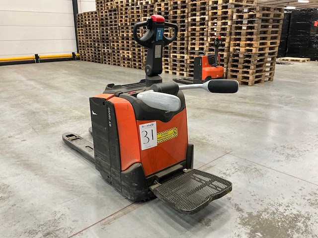 2022 toyota lpe200 meerijpallettruck - afbeelding 10 van  13