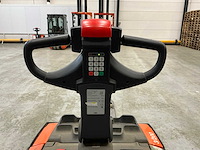 2022 toyota lpe200 meerijpallettruck - afbeelding 3 van  13