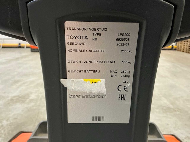 2022 toyota lpe200 meerijpallettruck - afbeelding 4 van  13