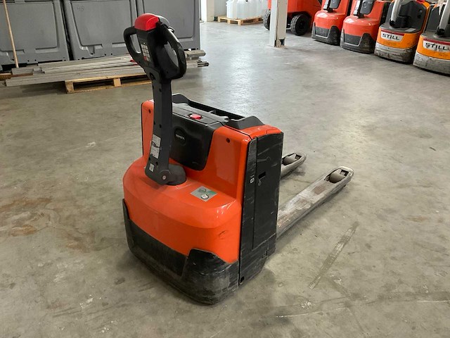 2022 toyota lwe160 elektrische palletwagen - afbeelding 1 van  3