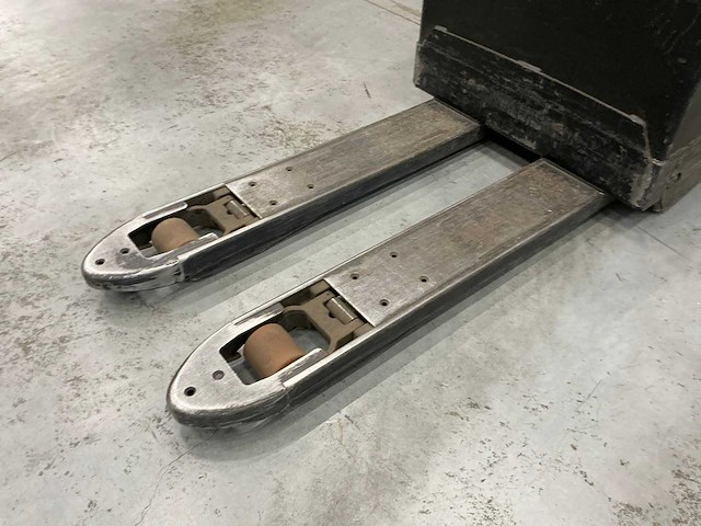 2022 toyota lwe200 elektrische palletwagen - afbeelding 12 van  14