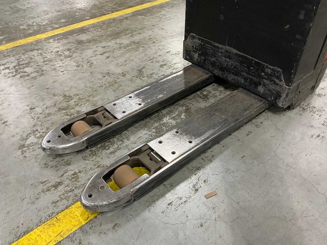 2022 toyota lwe200 elektrische palletwagen - afbeelding 12 van  14